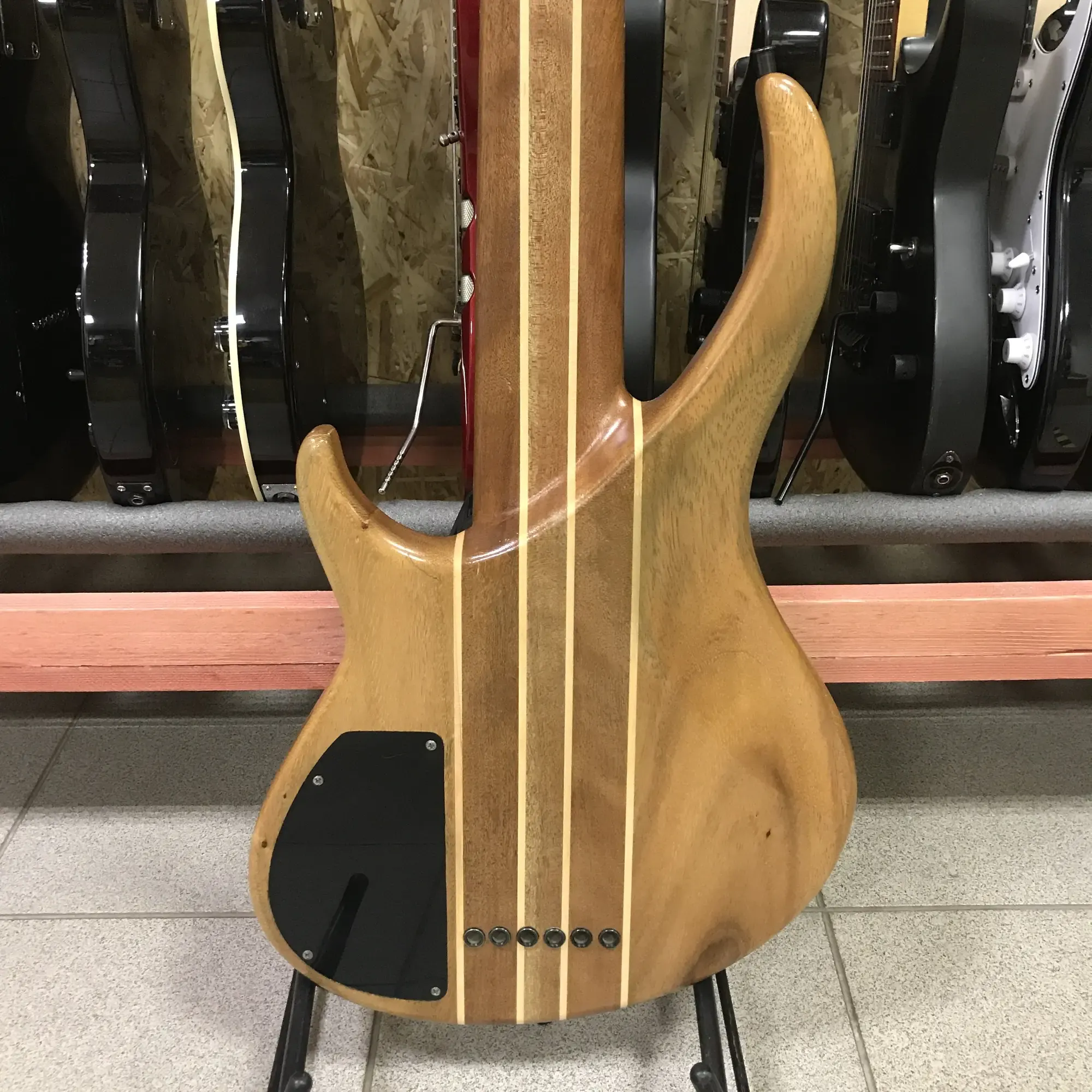 Изображение №4