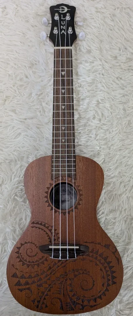 Luna Guitars Luna Model UKE TC MAH Tattoo Mahogany Concert Size Acoustic Ukulele with Gig Bag