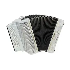 Аккордеон Hohner Corona II Classic, Key of "GCF" Diatonic ACC Accordion White