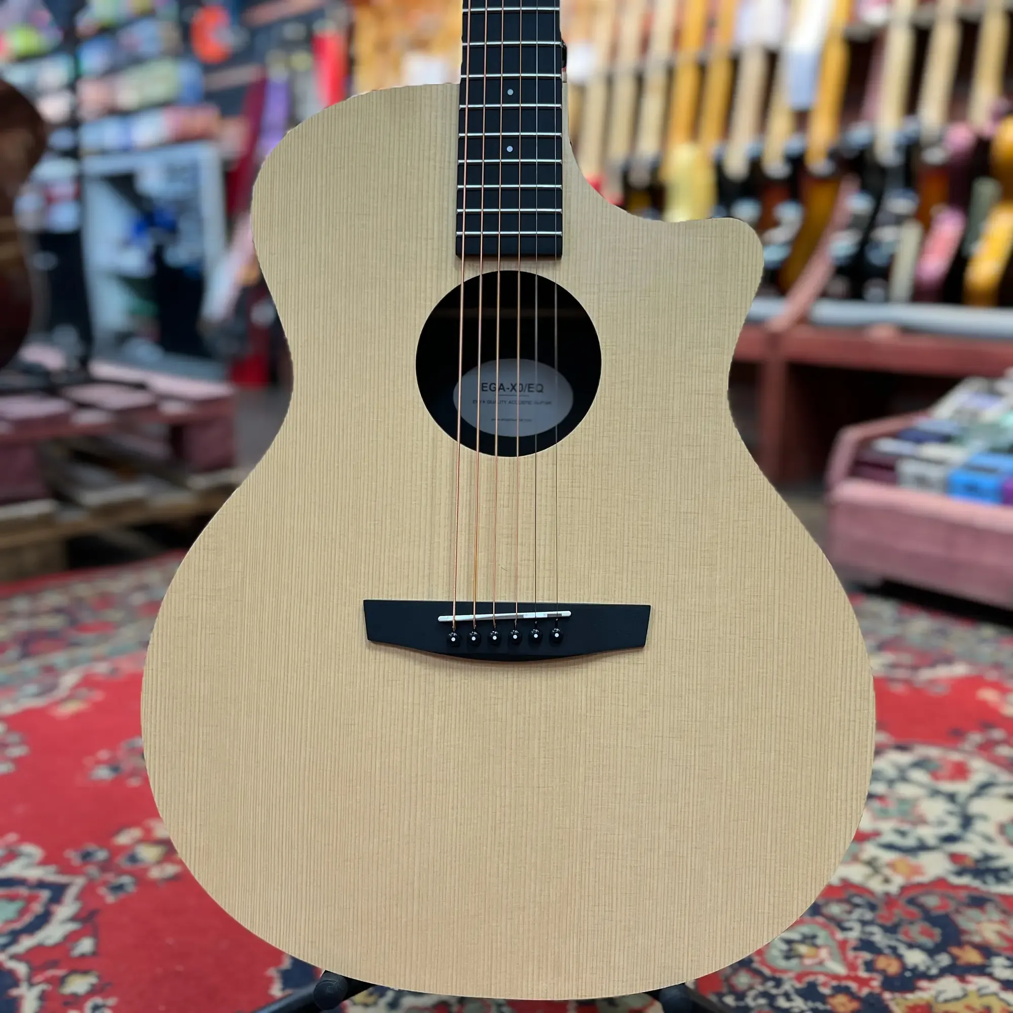 Трансакустическая гитара Enya EGA-X0/NA.S0.EQ, цвет натуральный