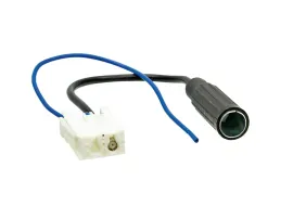 Antennenadapter GT13 Stecker DIN Buchse Phantomeinsp. für Subaru Toyota ab 2009