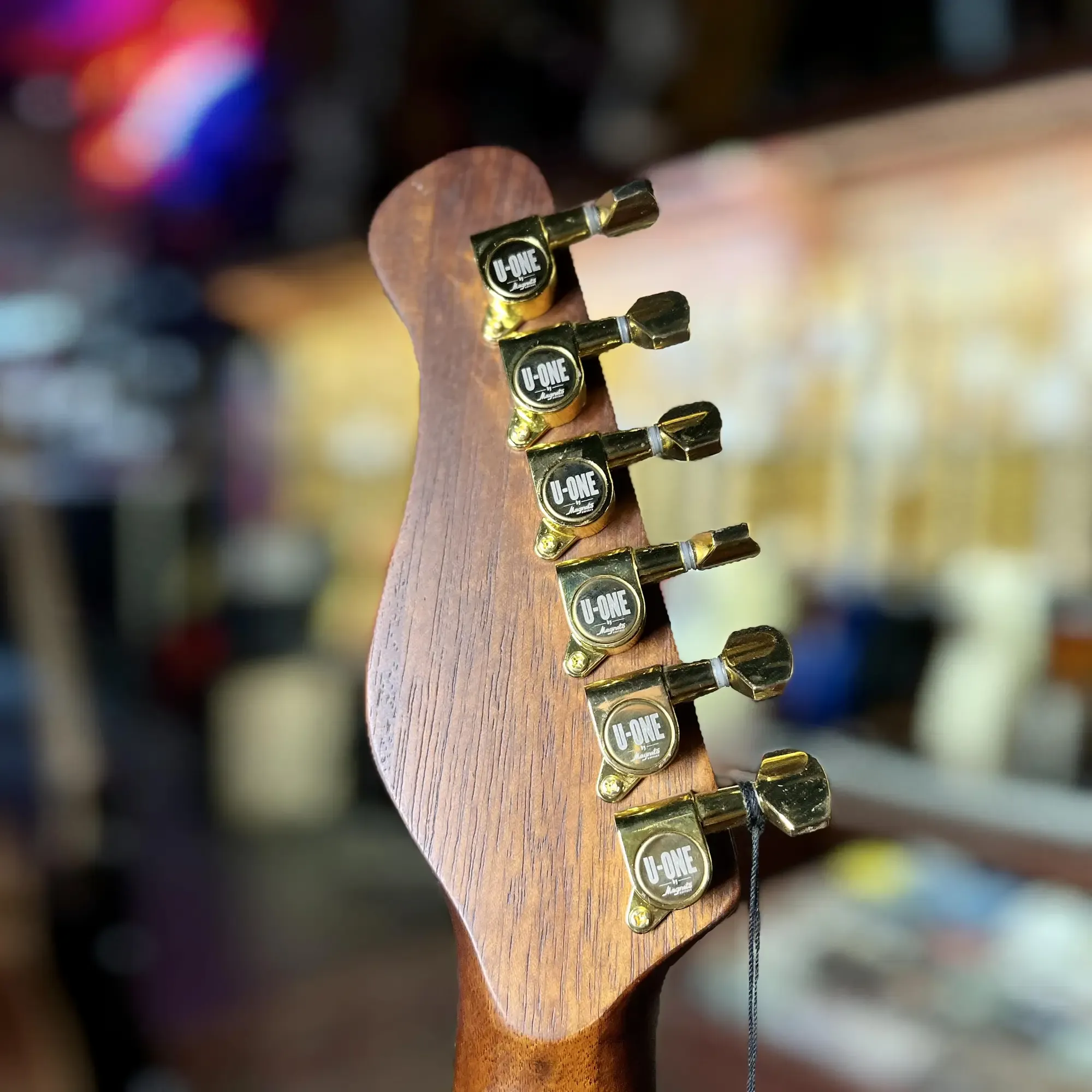 Изображение №6