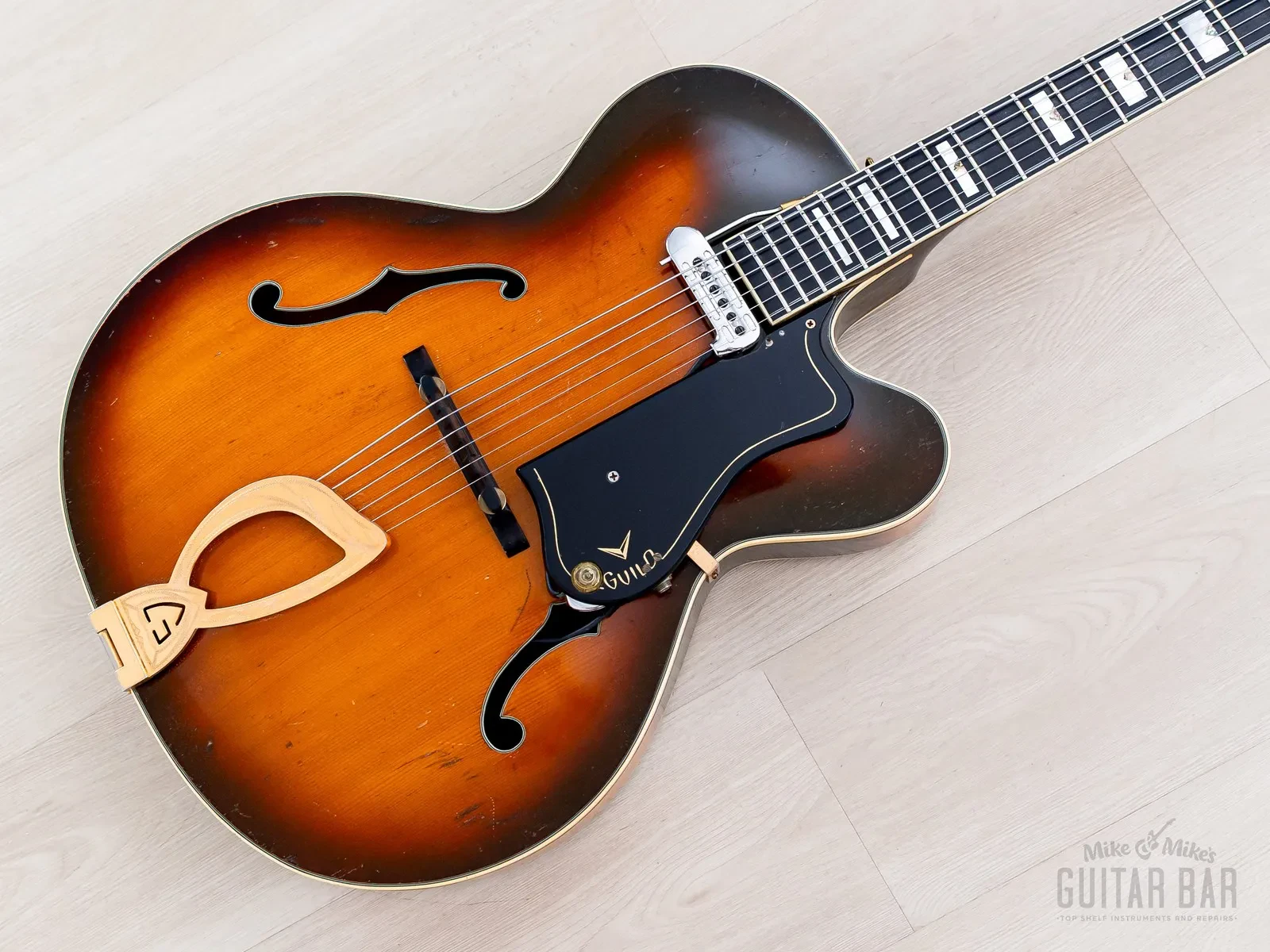 1962 Guild Stuart A-500 Sunburst Vintage Cutaway Archtop w/ DeArmond, Case
