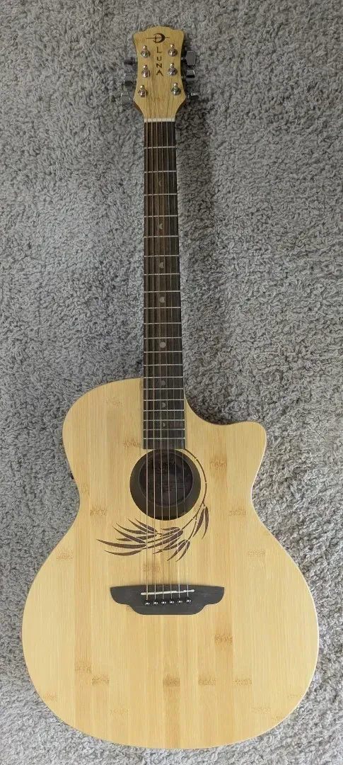 Б/У Электроакустическая гитара Luna Guitars WL Bamboo Grand Auditorium (бамбук), сатиновая отделка