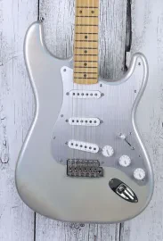 Fender H.E.R. Signature Stratocaster Electric Guitar Chrome Glow with Gig Bag