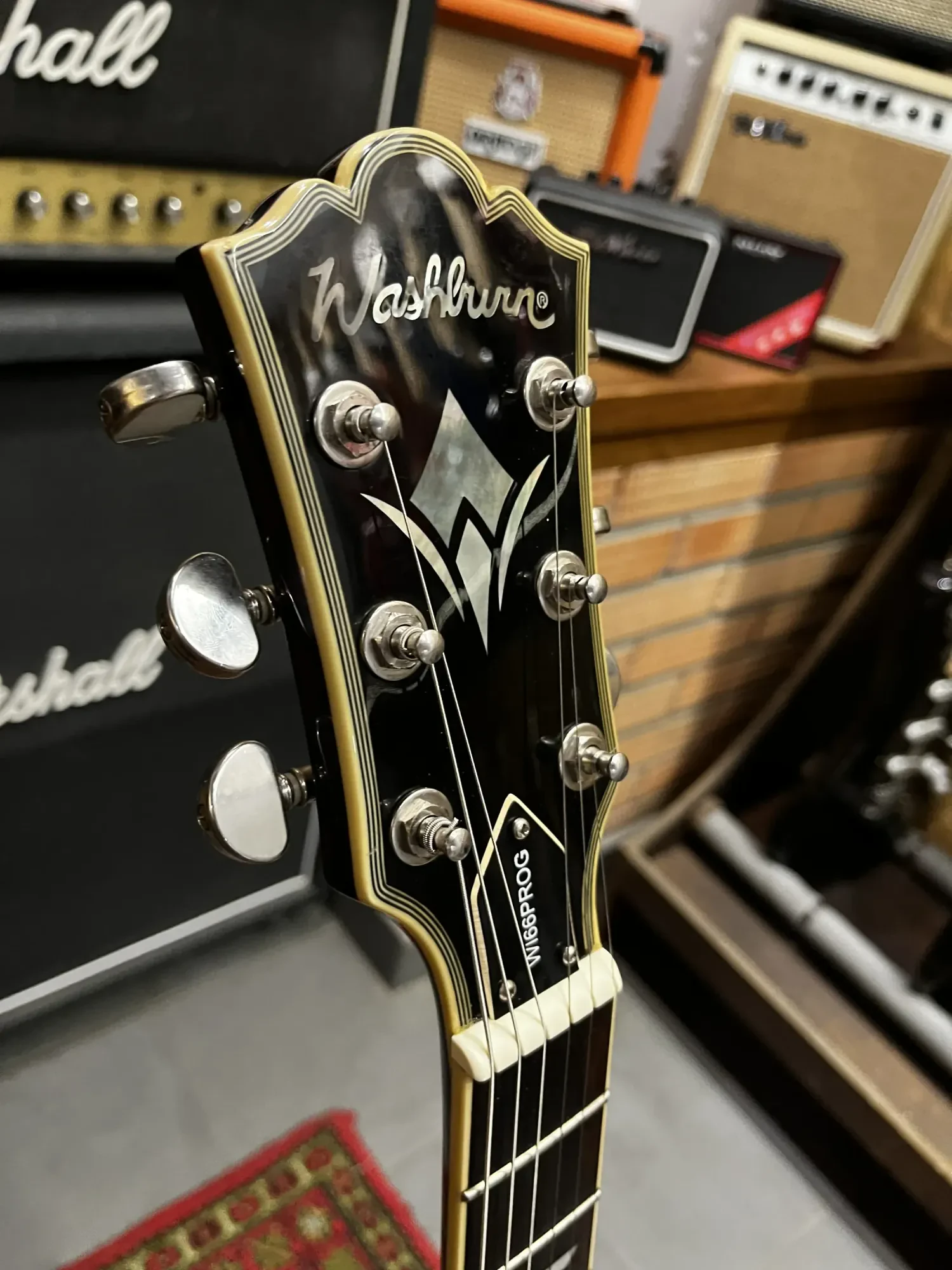 Изображение №6