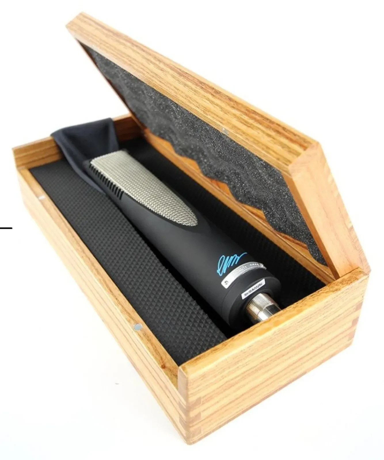 Изображение №11