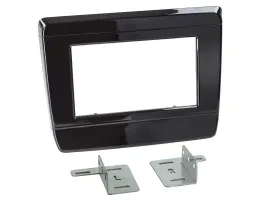 Einbaurahmen Doppel DIN Autoradio für Isuzu D-Max 2020-2021 Klavierlack schwarz