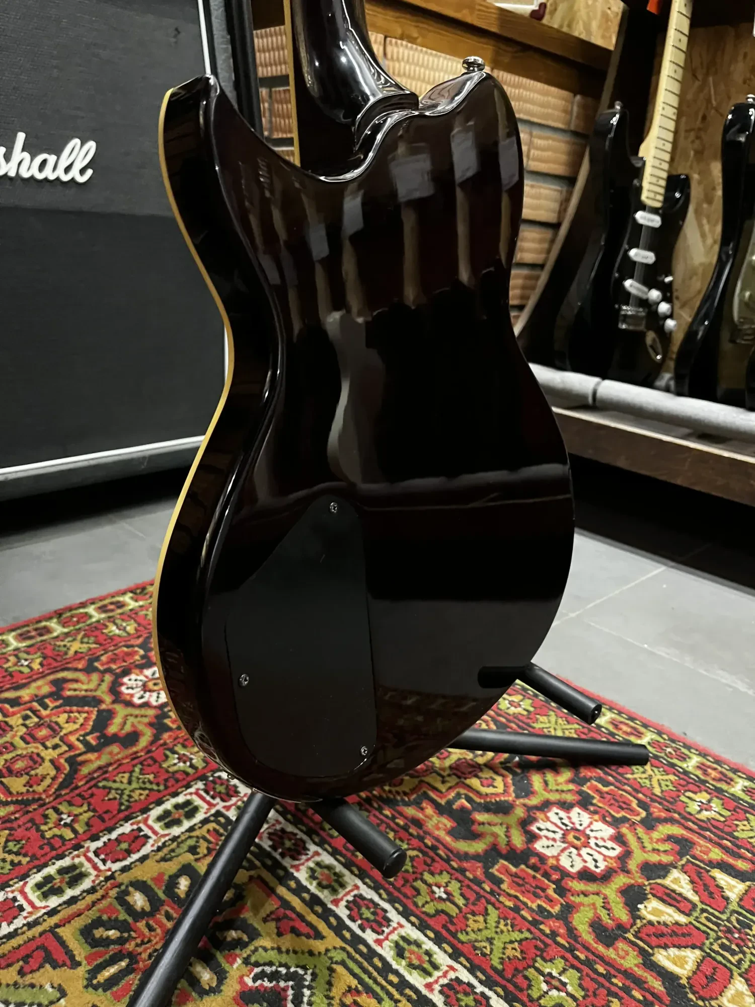 Изображение №11