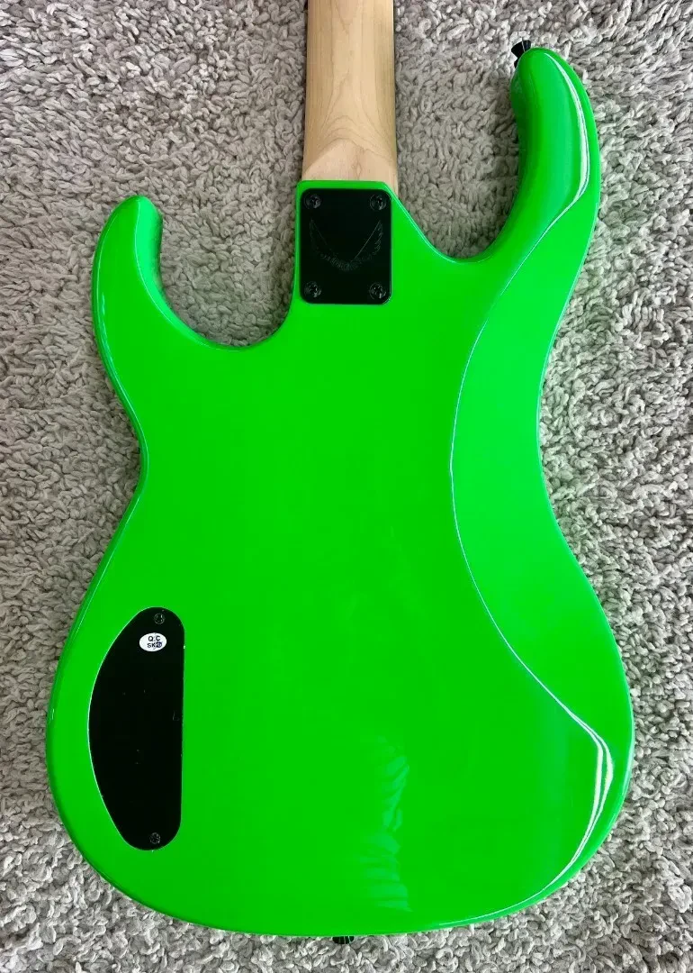 Изображение №6