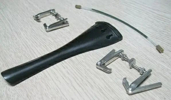 Струнодержатель для альта EWTP-578