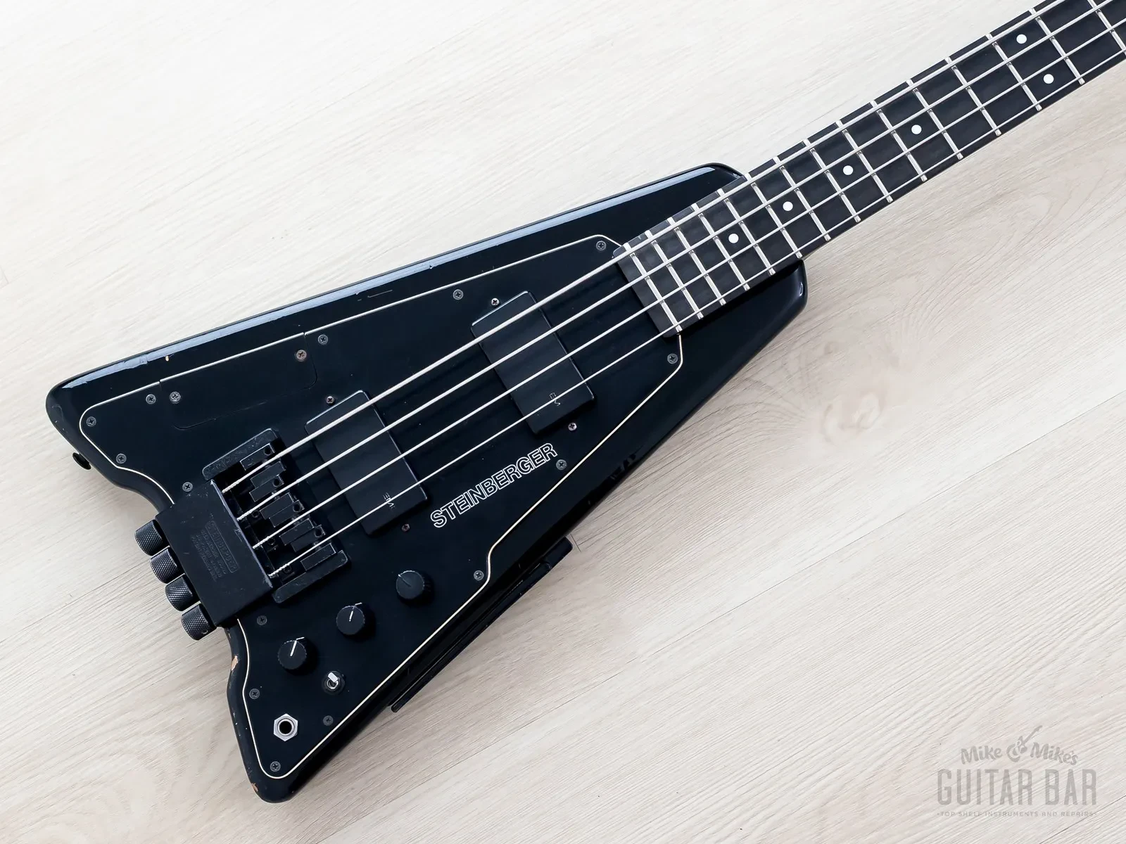 1986 Steinberger XP2 Vintage Headless Bass Black w/ EMG