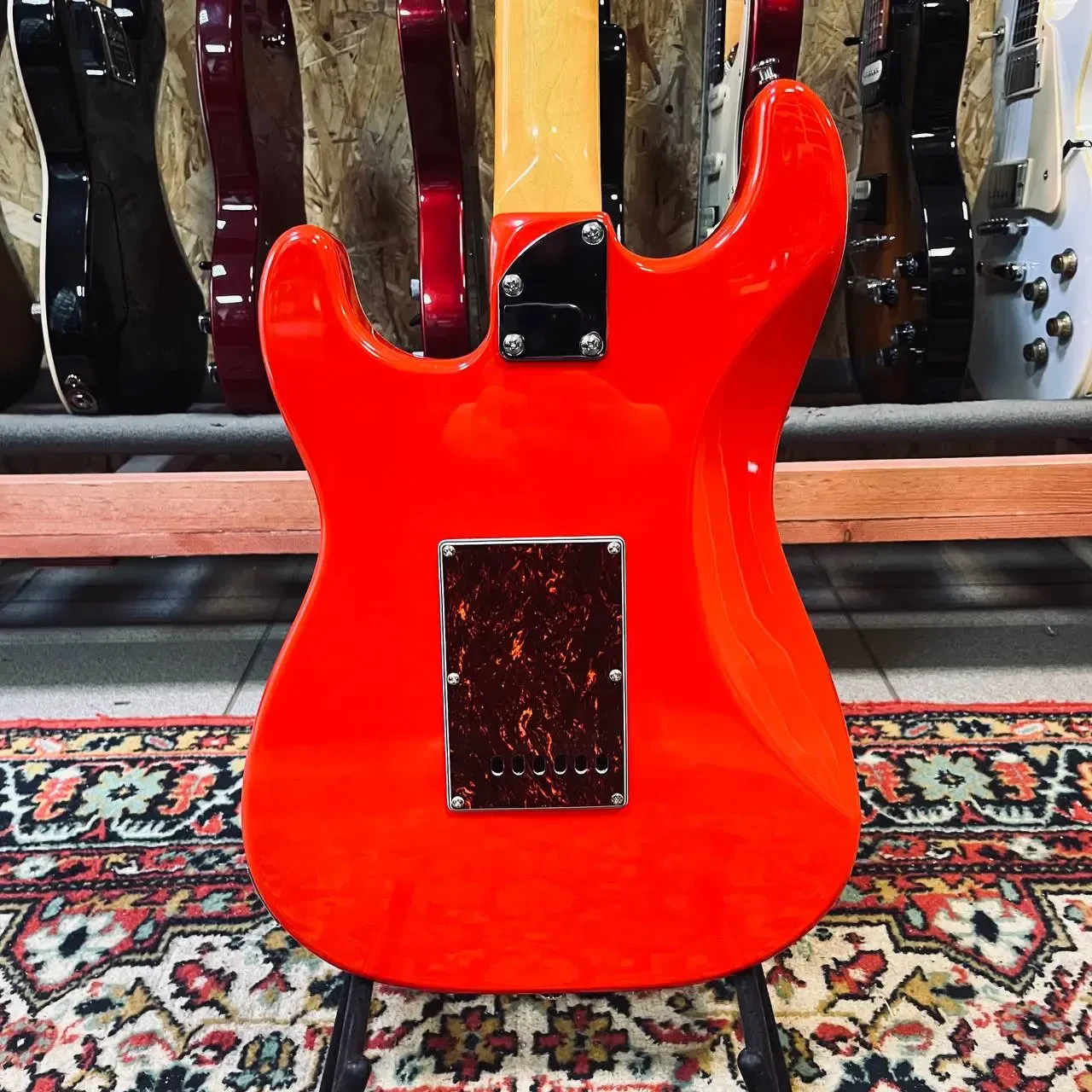 Изображение №8