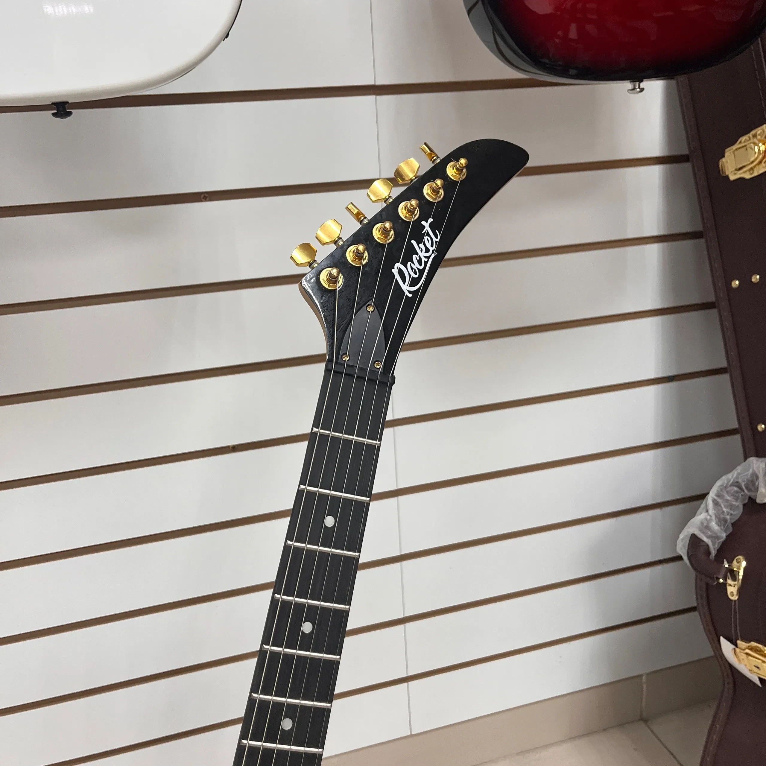 Изображение №4