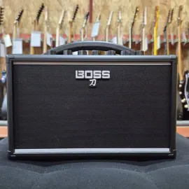 Комбоусилитель для электрогитары Boss Katana Mini 7W China 2020's