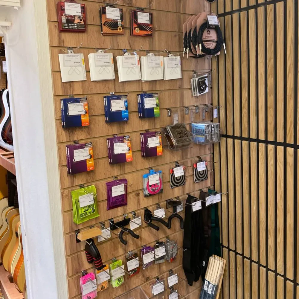 SKIFMUSIC — музыкальный магазин в Сочи