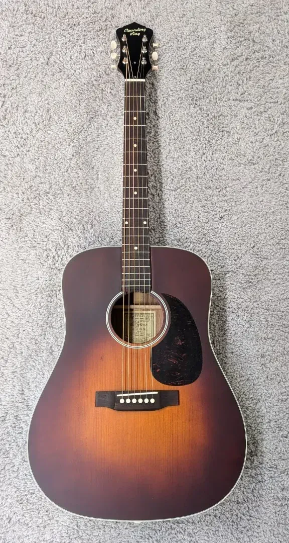 Электроакустическая гитара Recording King RDS-11-FE3 Series 11 Dreadnought Brown Burst