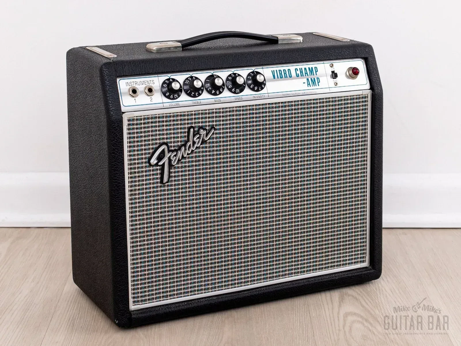 1968 Fender Vibro Champ Drip Edge Vintage Class A Tube Amp, Near-Mint