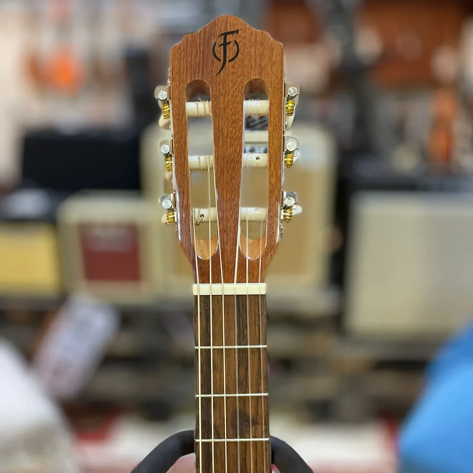 Изображение №14