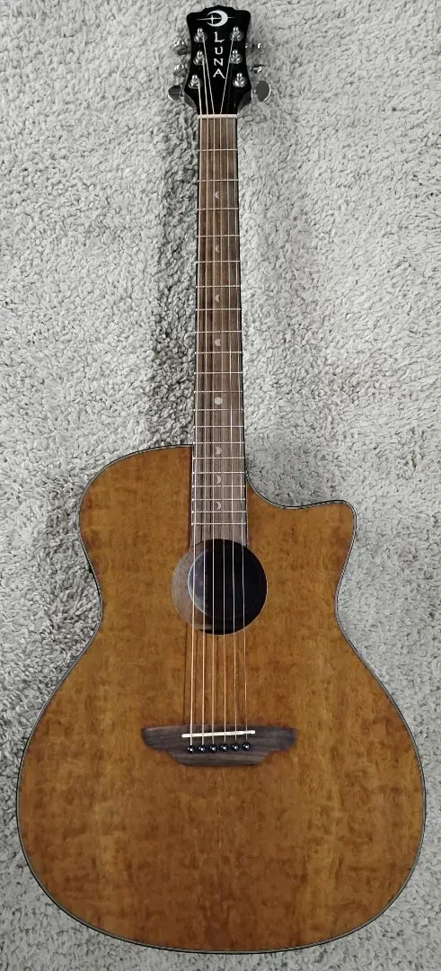 Электроакустическая гитара Luna Guitars GYPEEUGN Gypsy Eucalyptus Grand Concert Natural