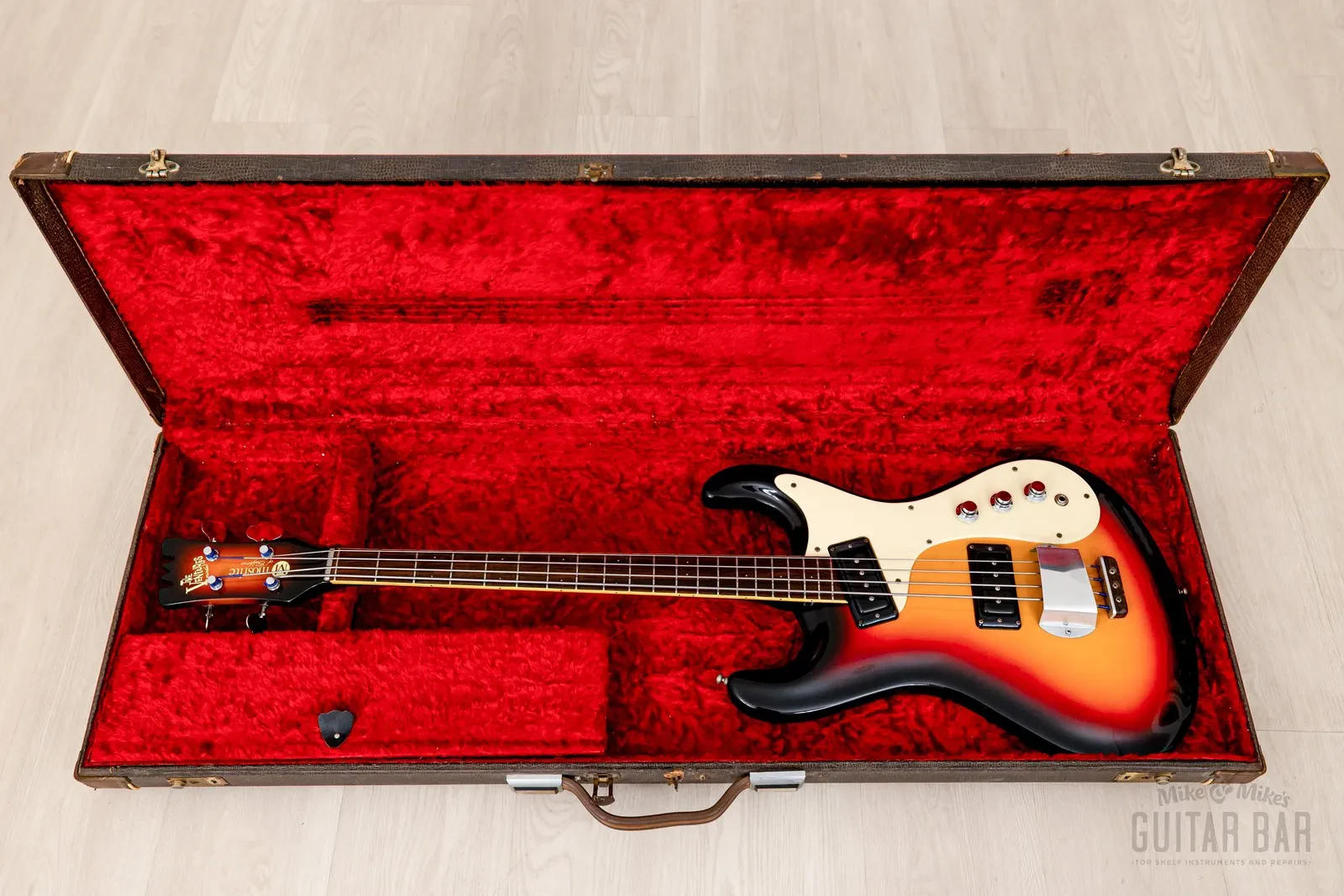 2000s Mosrite USA Mark I 1964 Custom Ventures Model Bass w/ Case, Fillmore Japan