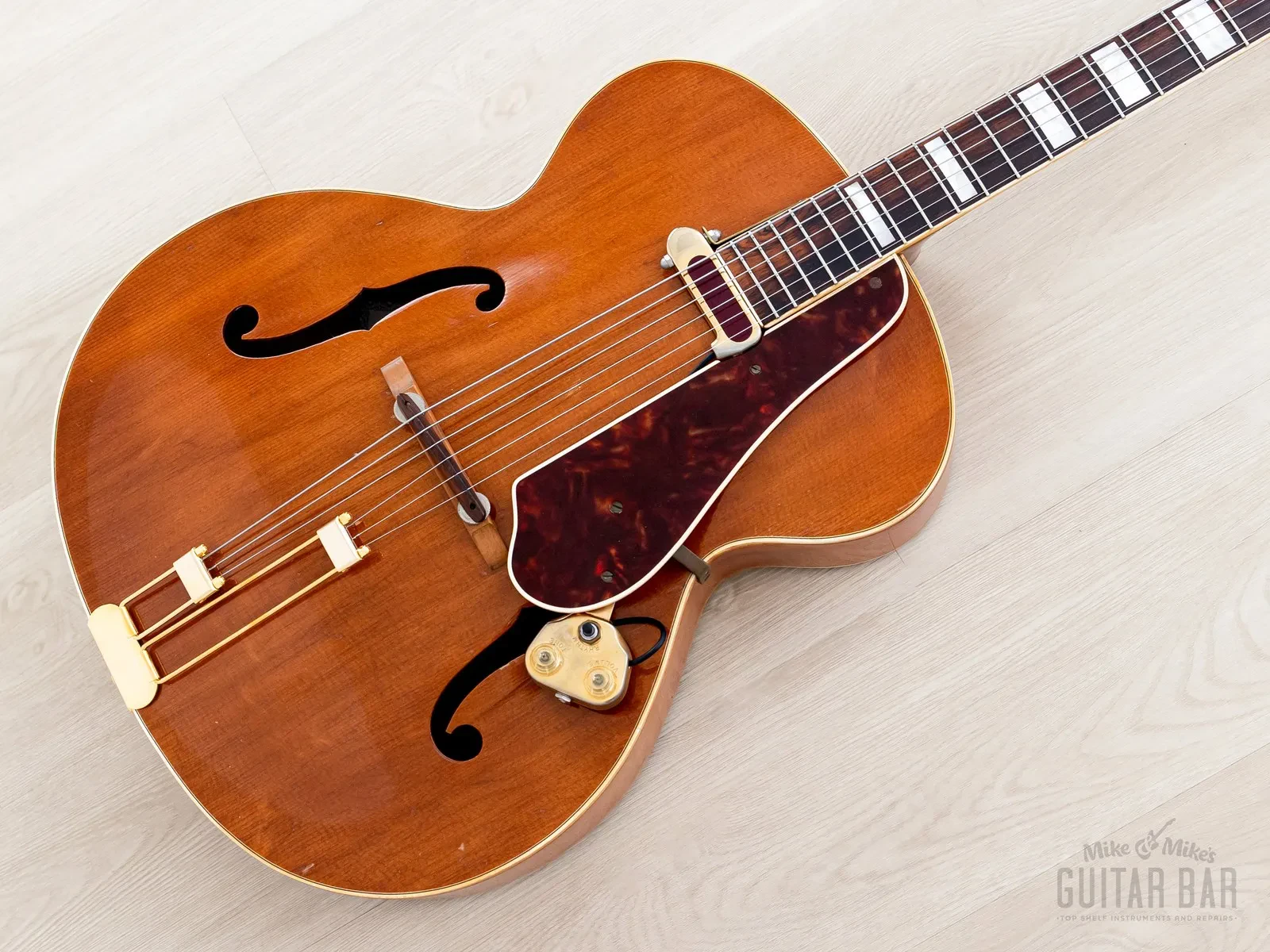 1949 Epiphone Broadway Vintage Archtop Guitar w/ Case