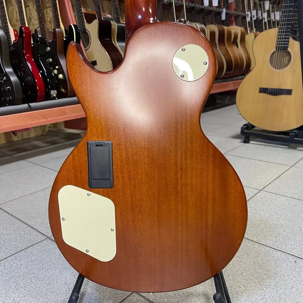 Изображение №9