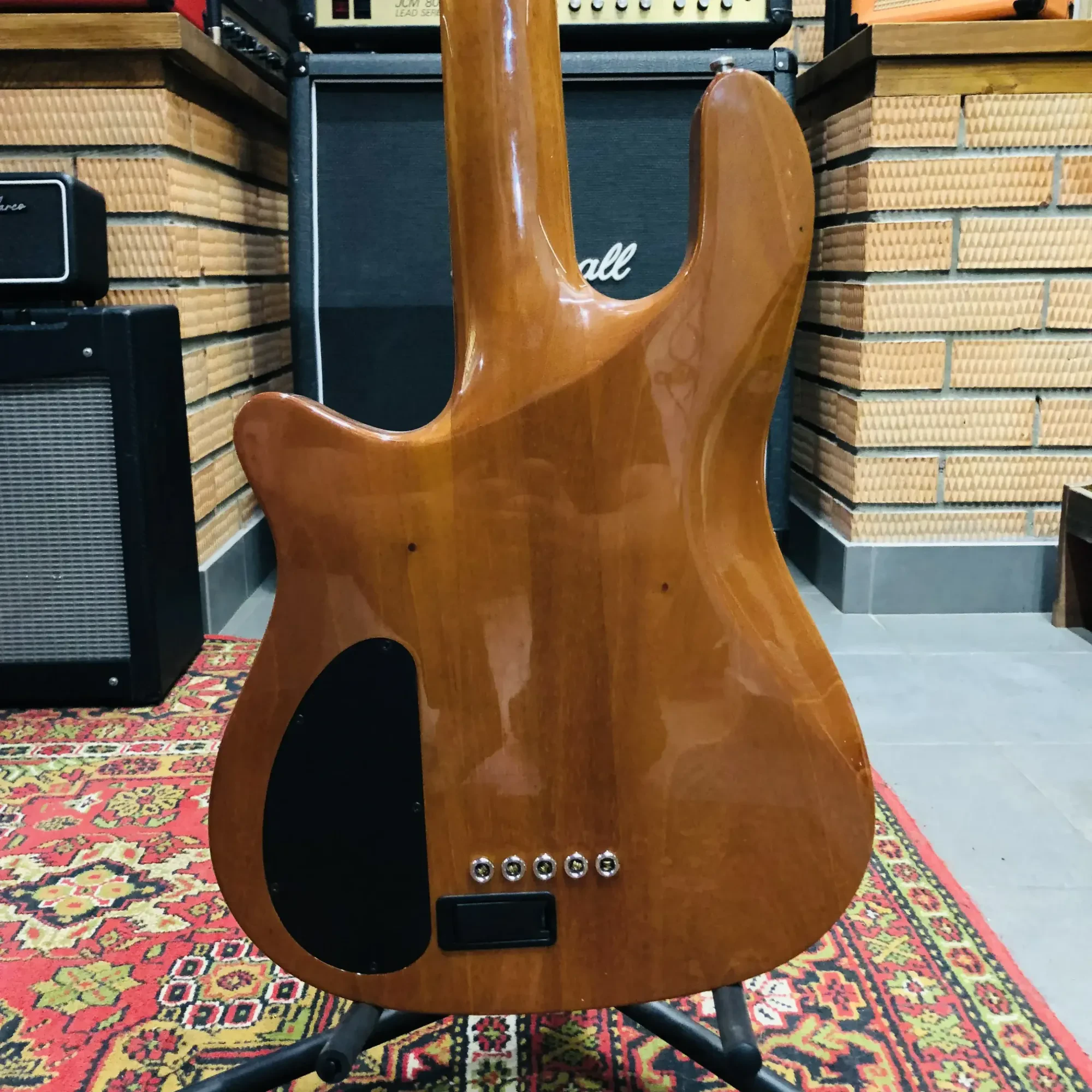 Изображение №10