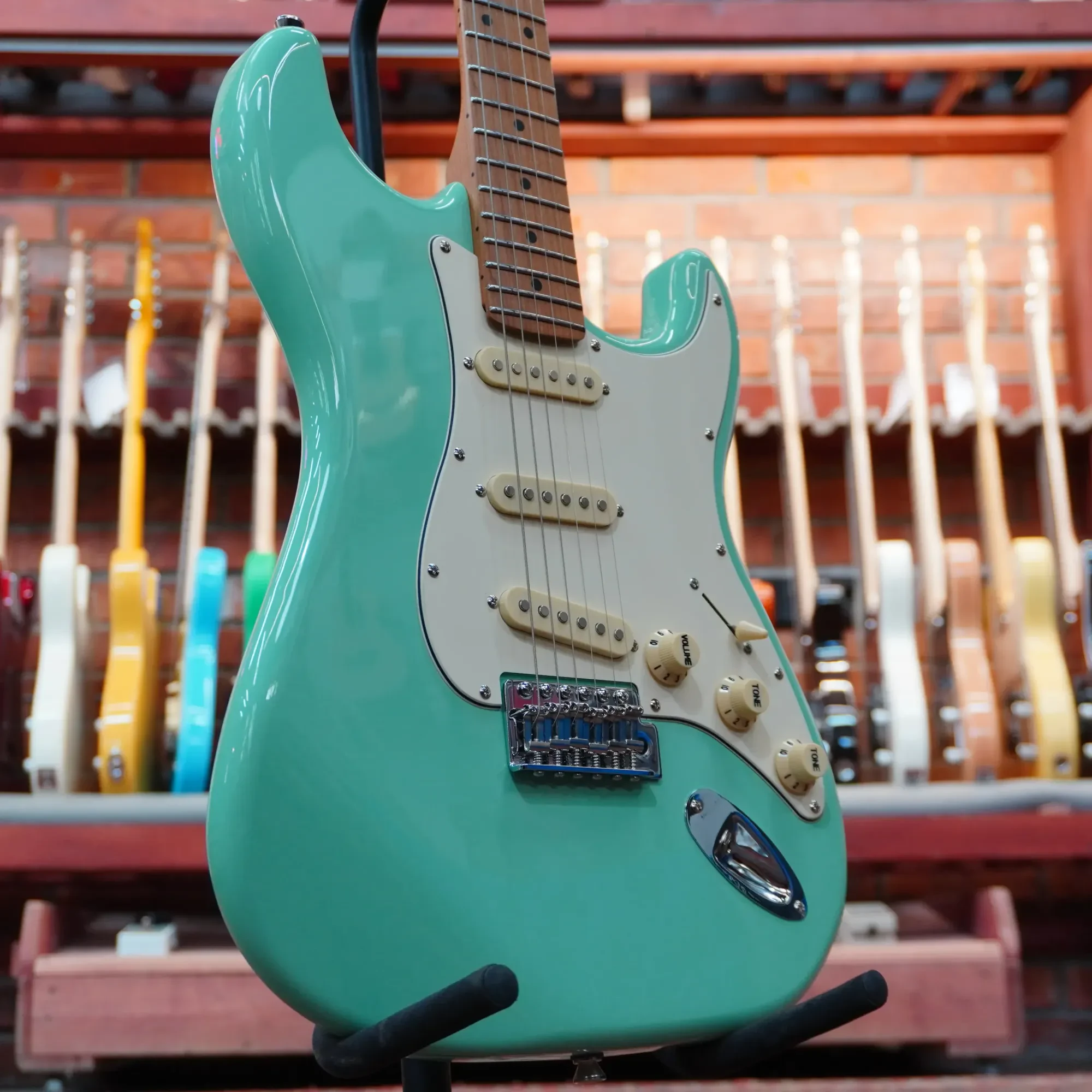 Изображение №6