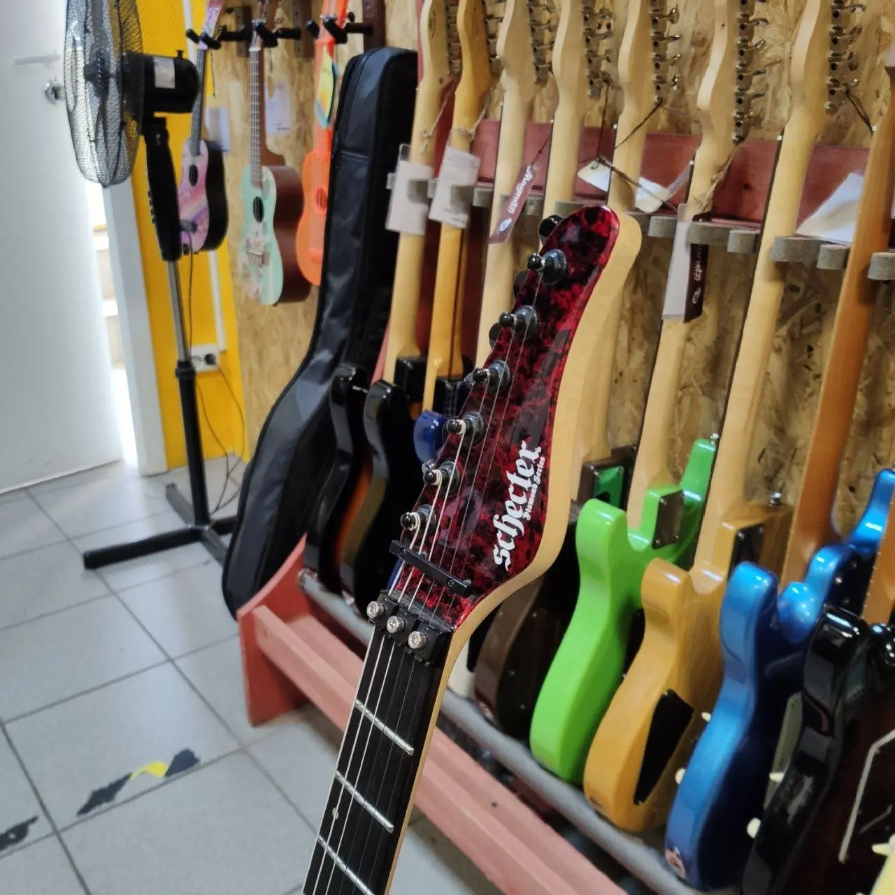 Изображение №6