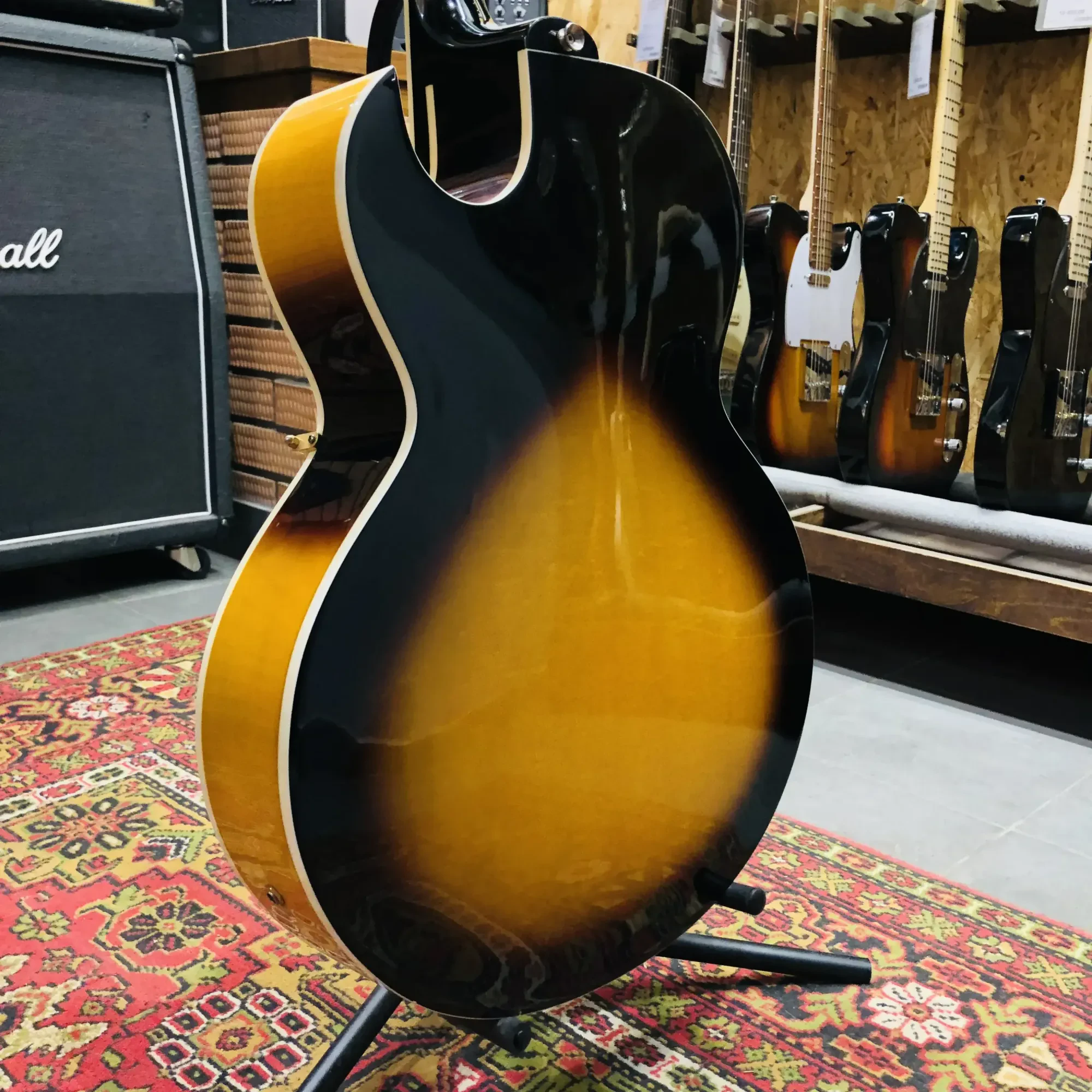 Изображение №11