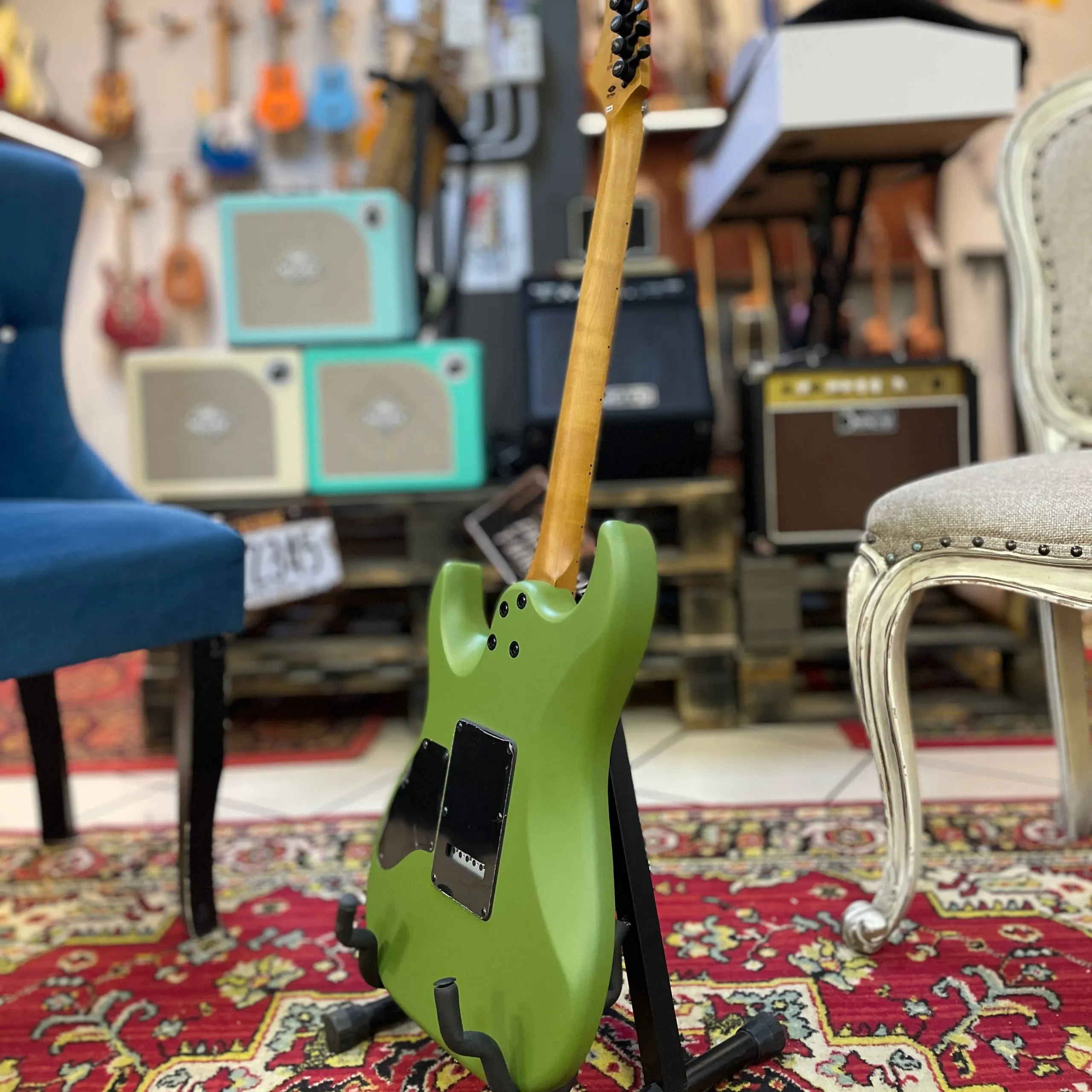 Изображение №10