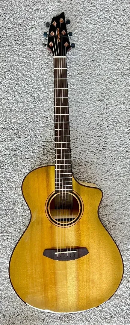 Breedlove Pursuit Exotic S Concert Sweetgrass CE Myrtlewood Acoustic-Elec Guitar