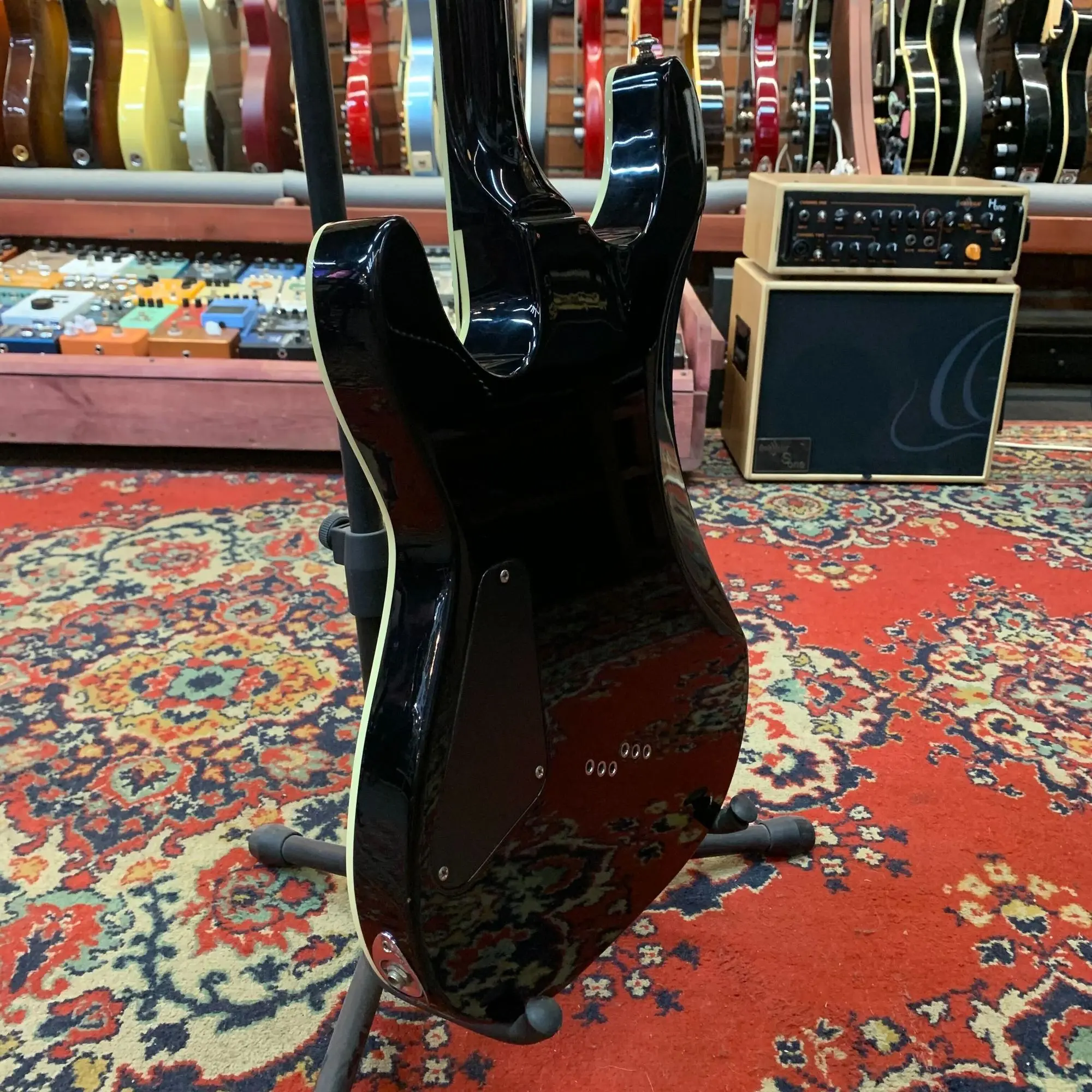 Изображение №11