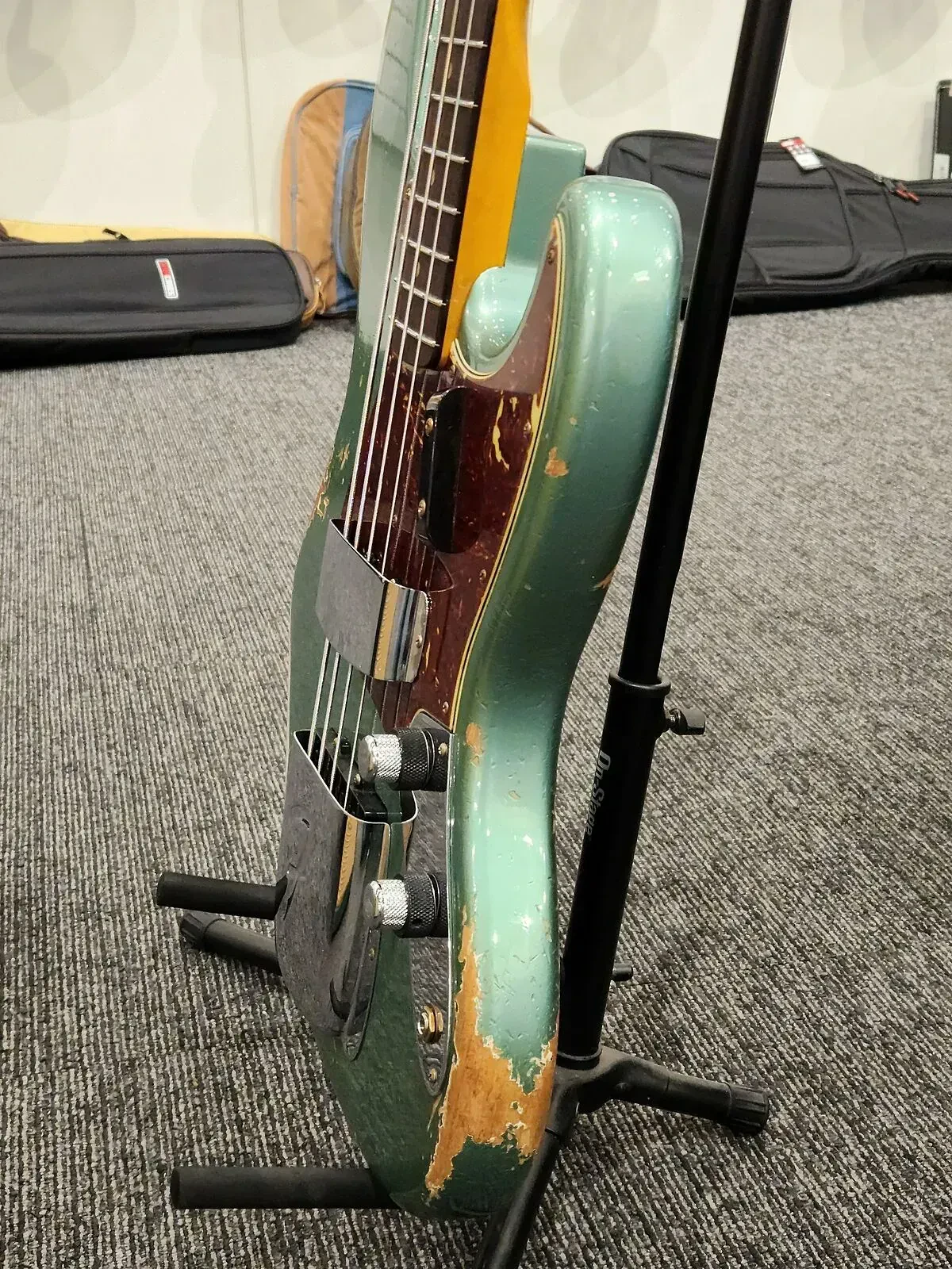 Изображение №4