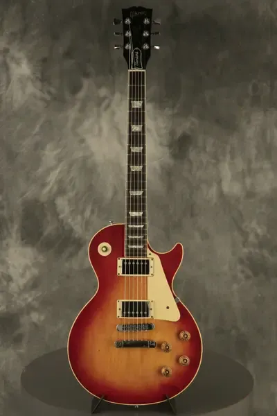 Электрогитара Gibson Les Paul Standard Vintage Cherry Sunburst HH w/case USA 1982