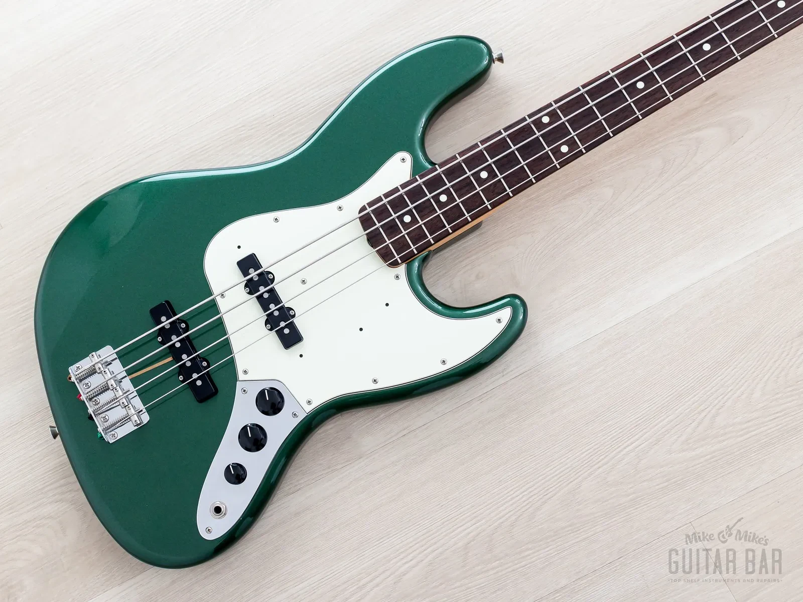 2023 Fender Traditional 60s Jazz Bass, Aged Sherwood Green, Japan MIJ