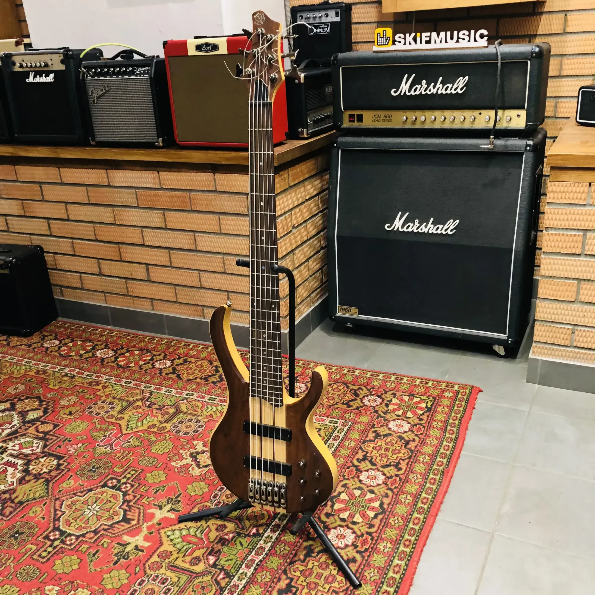 Изображение №6