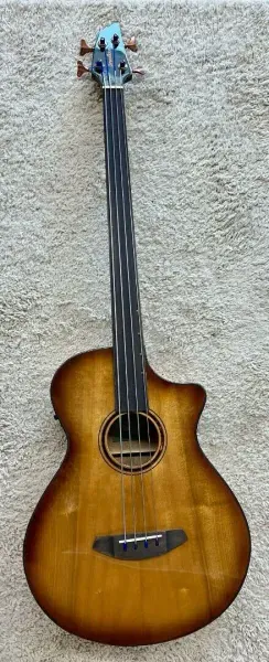 Бас-гитара акустическая Breedlove Pursuit Exotic S Fretless Amber Burst