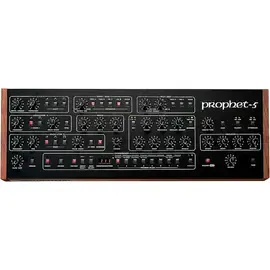 Синтезатор Sequential Prophet-5 Desktop Module