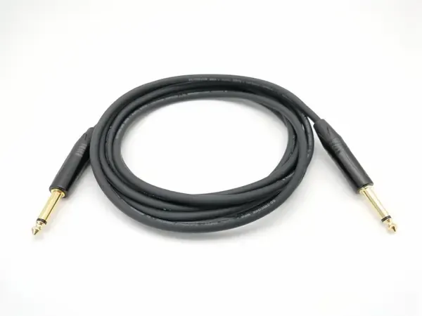 Инструментальный кабель ZZcable E9-J-J-0500-0 5 м