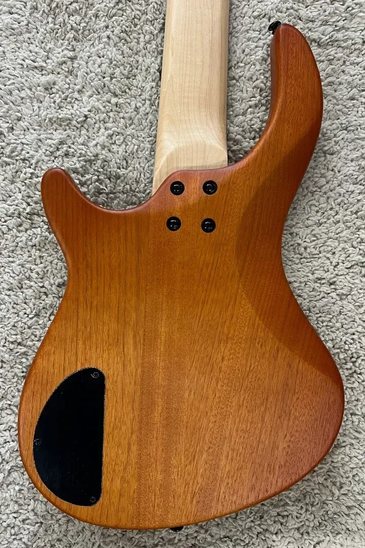 Изображение №6