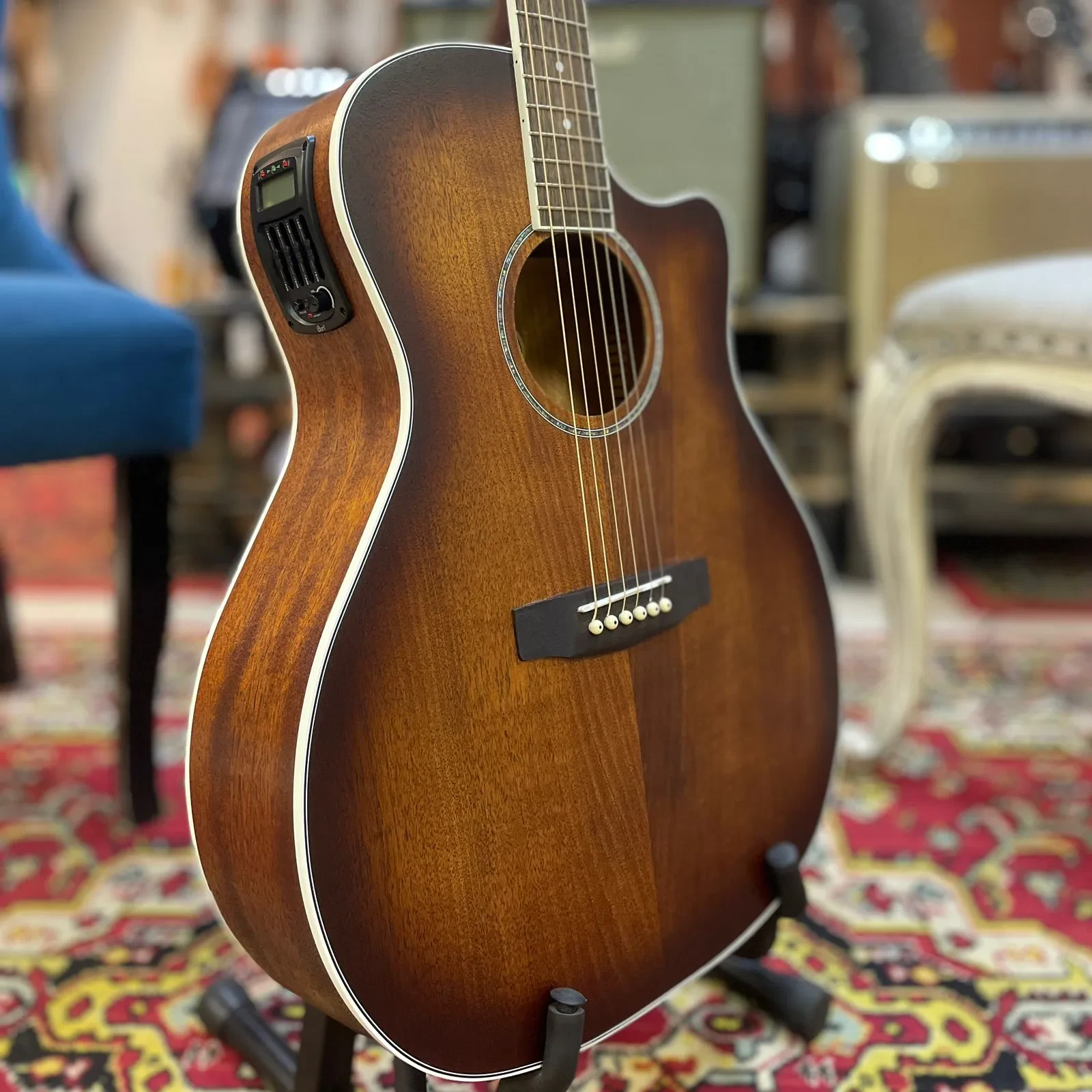 Изображение №5