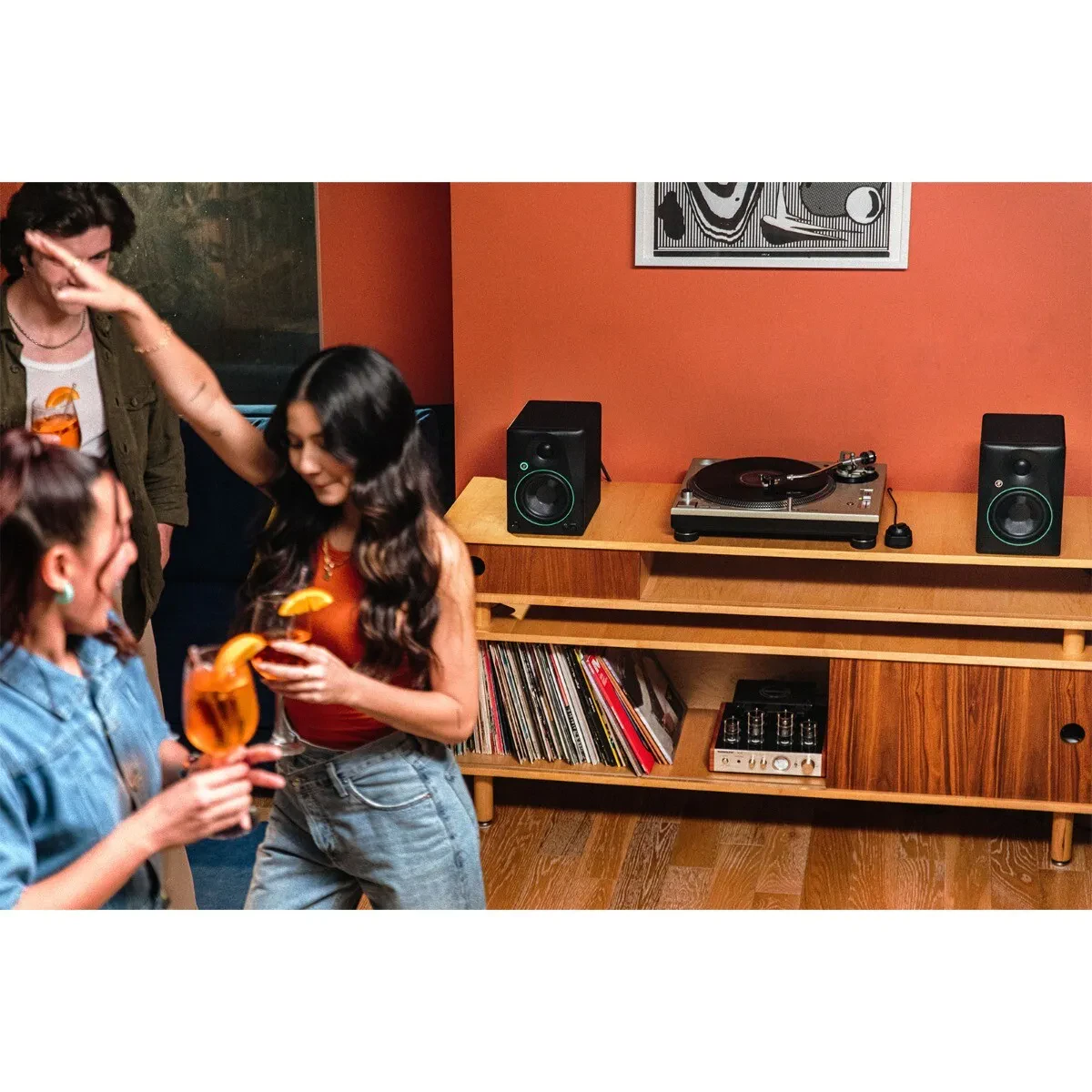 Изображение №9