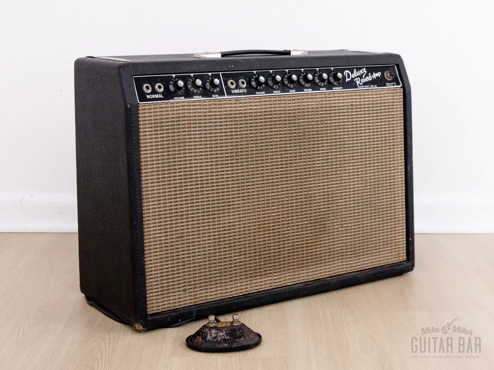 1964 Fender Deluxe Reverb Vintage Black Panel Pre-CBS Tube Amp AB763 w/ Ftsw