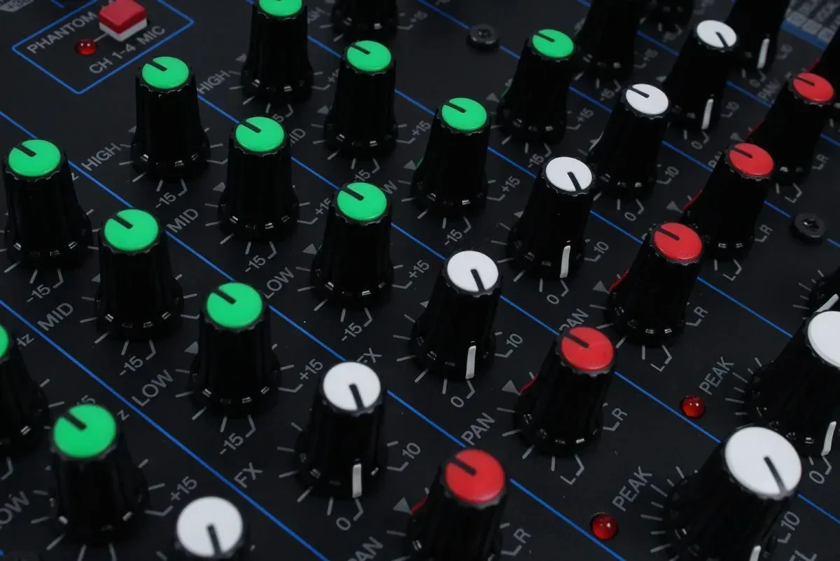 Изображение №10