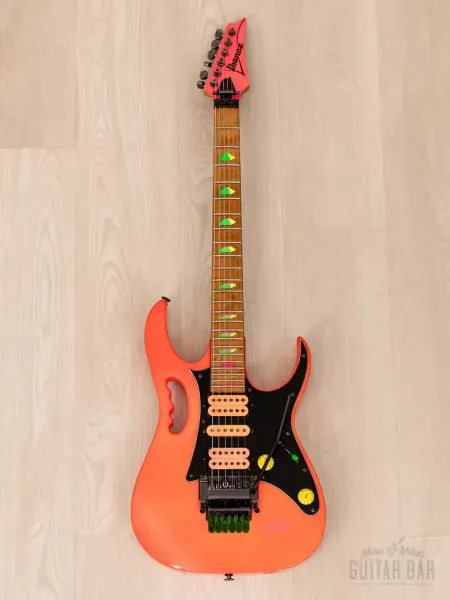 Электрогитара Ibanez JEM777-SK Steve Vai Signature HSH Shocking Pink w/gigbag Japan 1987