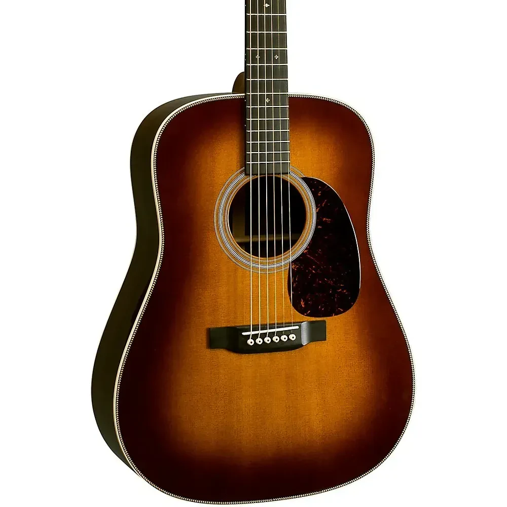 Акустическая гитара Martin Guitars HD-28 Standard dreadnought, 1933 Ambertone, 6-струнная, с жестким кейсом