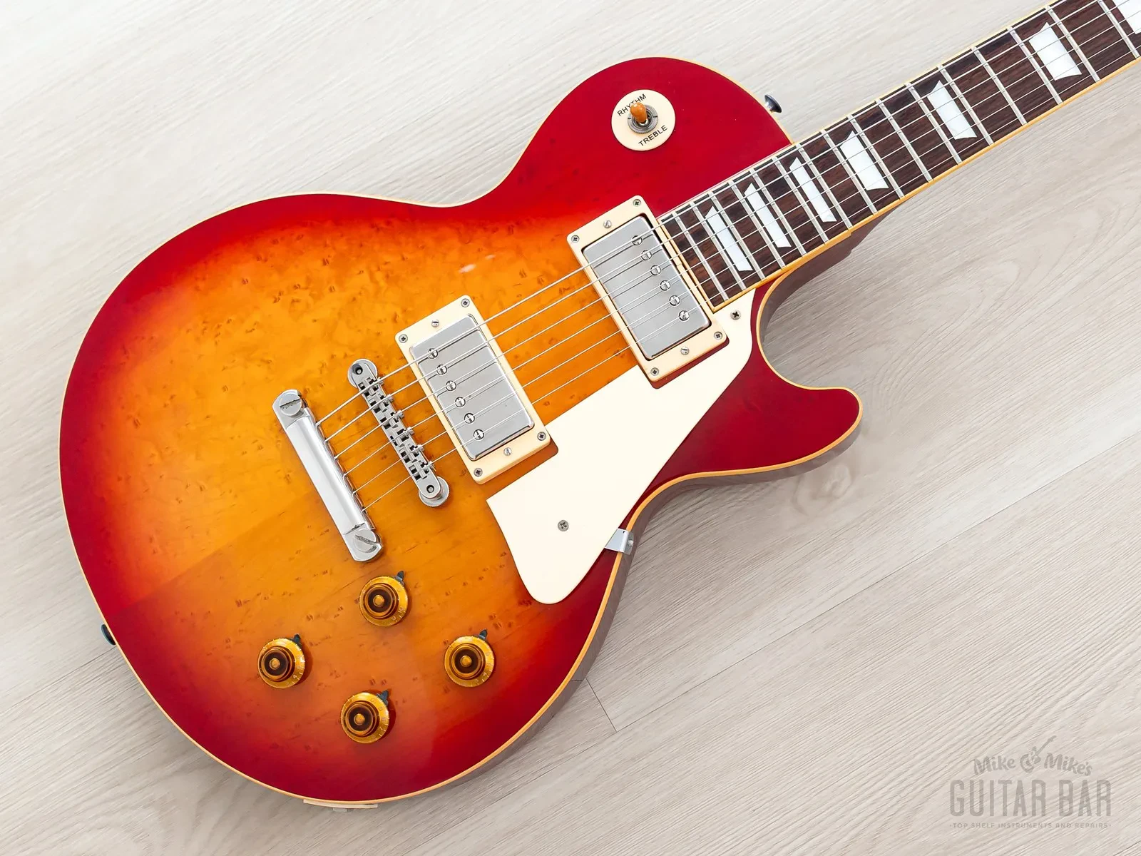 1982 Burny Super Grade RLG-50 '59 Model Burst Standard Birdseye Maple Top, Case