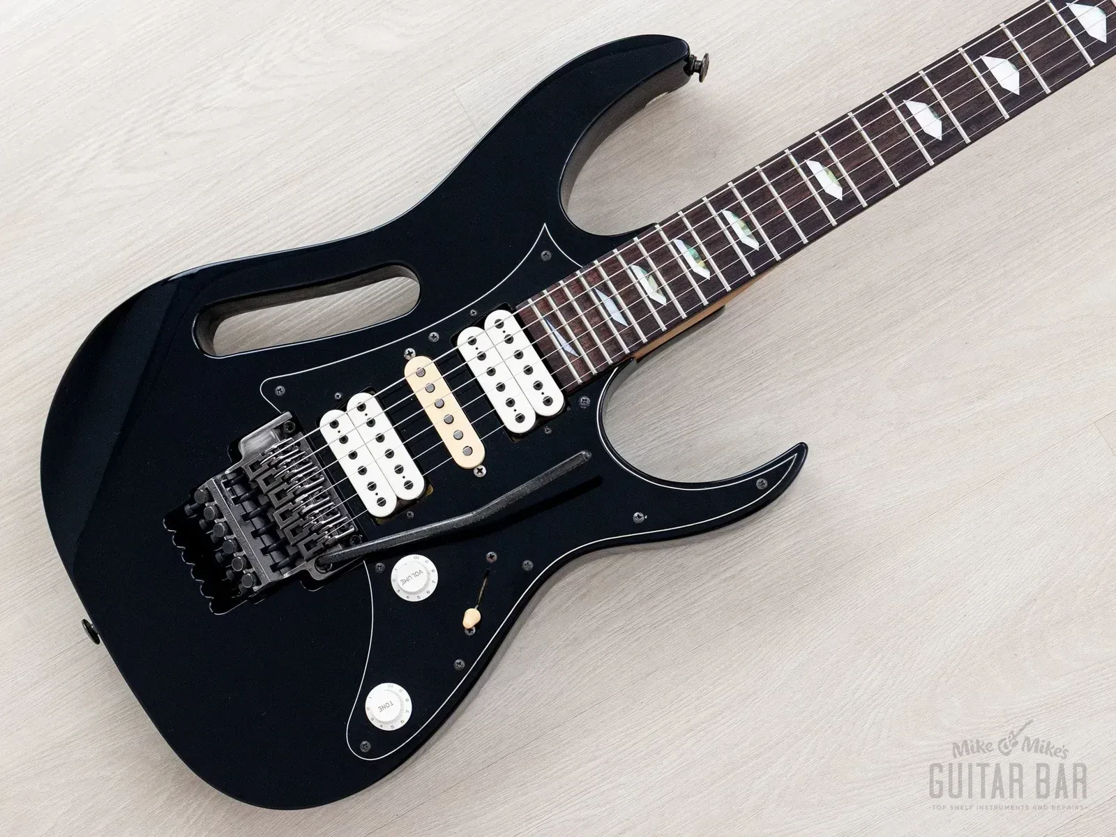 1990 Ibanez JEM7P BK Steve Vai Signature JEM Black w/ Hangtags